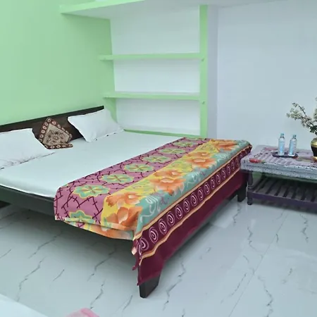 Luv Kush Homestay Ayodhya Exterior photo